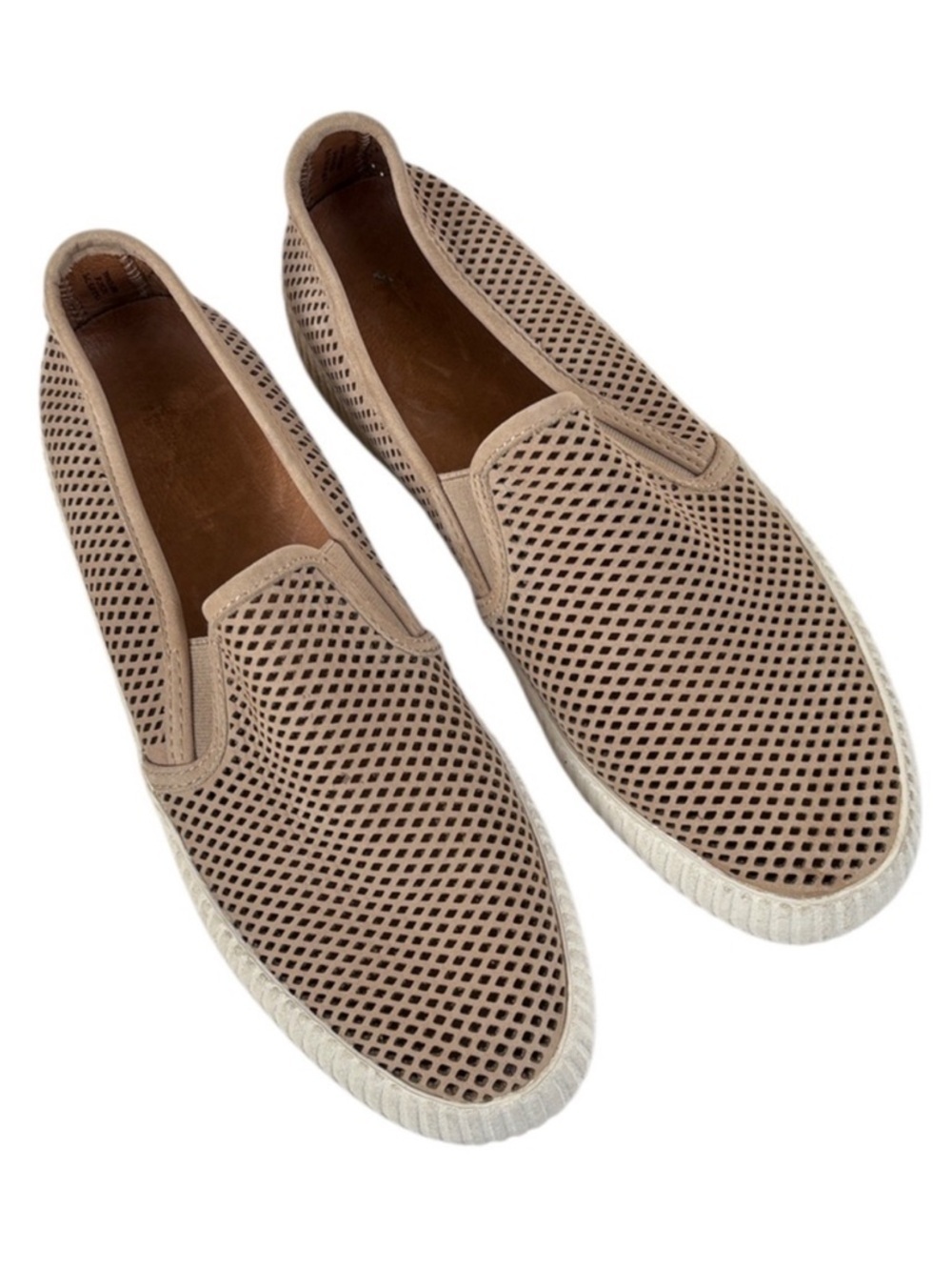 EUC Frye Leather Slip-On Flats Tan Size 8.5